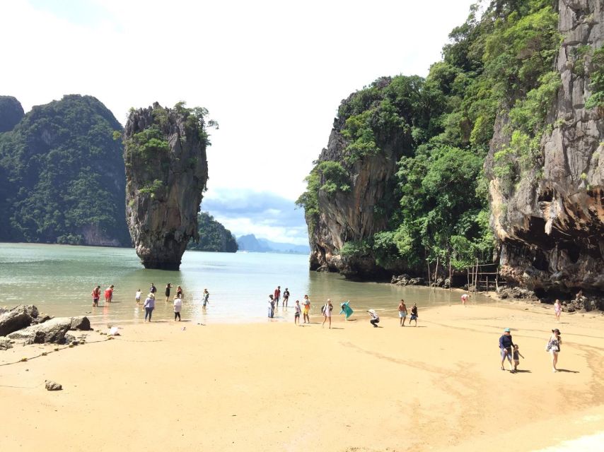 Phuket: James Bond Island Longtail Boat and Sea Canoe Tour - Ko Panyi floating fishing village: lunch on stilts and a real community pause