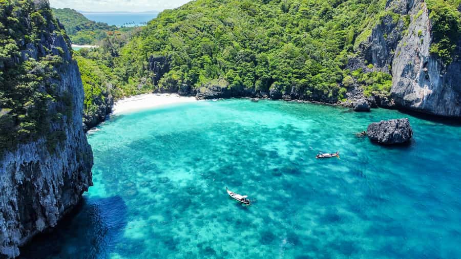 Phuket: Maya, Phi Phi, and Bamboo Island with Buffet Lunch - Pileh Lagoon and Viking Cave: where scenery meets culture