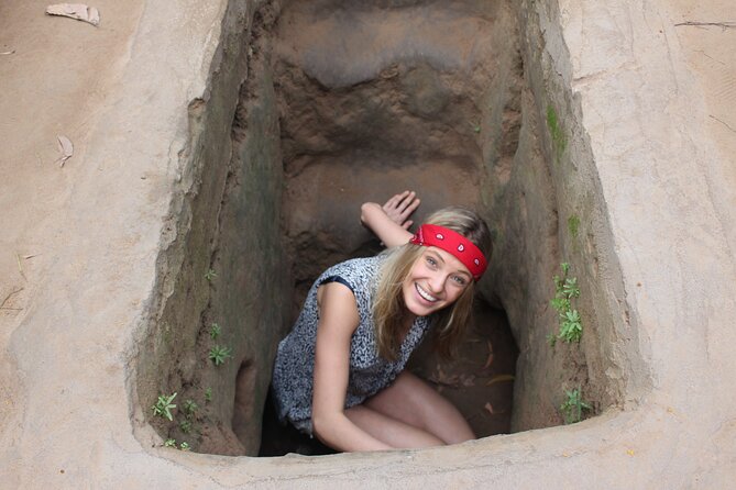 Premium Cu Chi Tunnels Tour with Local Expert by SpeedBoat - Saigon River breakfast cruise: snacks, breeze, and real views