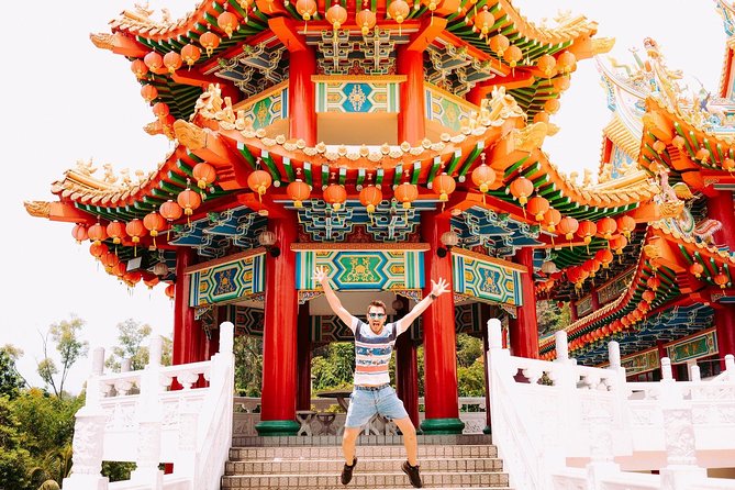 Private Half-Day Batu Caves and Cutural Tour in Kuala Lumpur - Masjid Negara (National Mosque): gardens, minarets, and what to wear