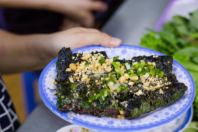 Private Street Food Evening Walking Tour in Ho Chi Minh City - Pacing and Comfort: How to Handle 4 Hours of Night Walking