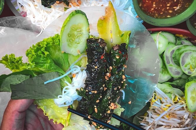 Private Street Food Tour by Motorbike/Car with Local Students - Hotel-to-hotel street food in Ho Chi Minh City back alleys