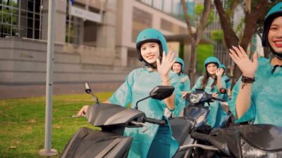 Saigon: Street Food Tasting & Sightseeing Tour by Motorbike - Price and timing: $27 is really about access
