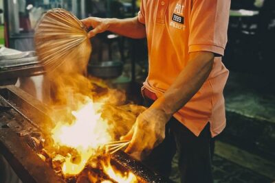 Sambal Streets Kuala Lumpur Food Tour with 15+ Tastings - Stop-by-stop: Chow Kit Market, old backstreets, and ending near Petronas