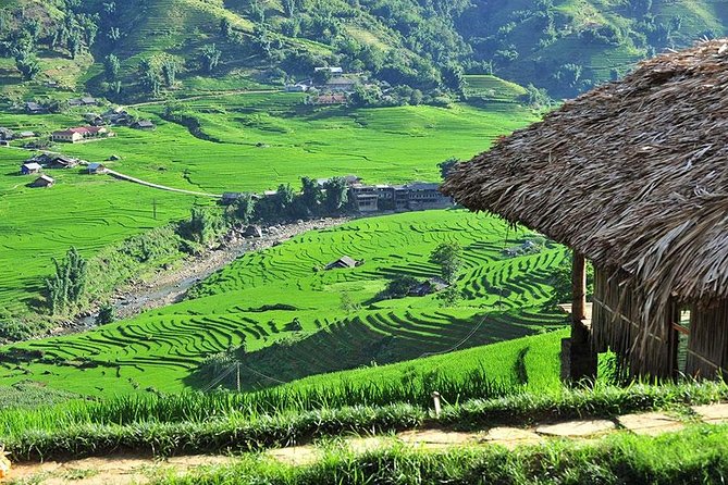 Sapa 2 Days 1 Night From Hanoi - Overnight in Ta Van Village - Dinner and sleep in Ta Van: family breakfast, simple comfort, and realistic expectations