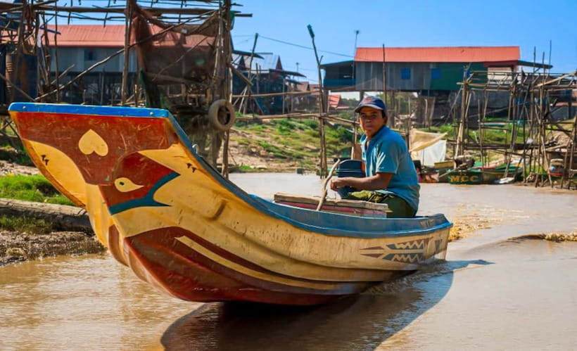 Siem Reap: Kampong Phluk Floating Village Tour with Boat - The Floating Restaurant and Sunset View: Your Payoff