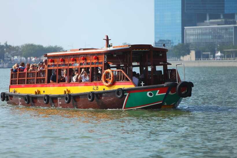 Singapore: Singapore River Cruise - Day vs night: When to go for the best Singapore River mood