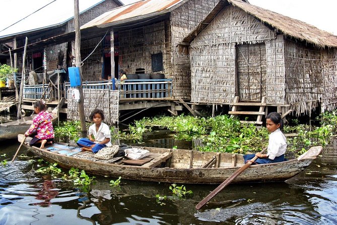 Sunset tour of Kampong Phluk stilts home village on the Tonle Sap - Canoes, mangroves, and floating-restaurant extras: what to plan for