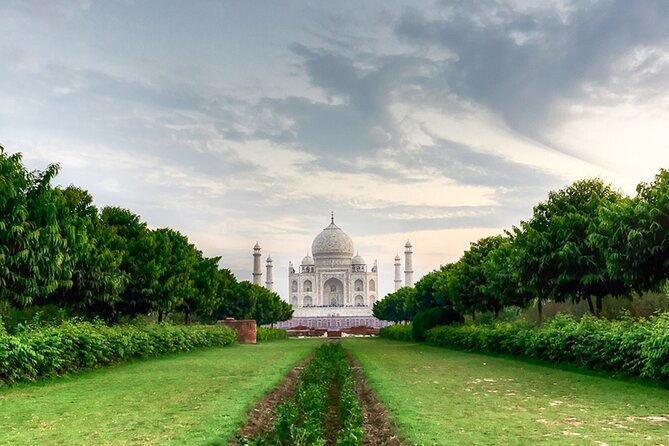Taj Mahal Tour from Delhi by Express Train (Viator Award Winner) - Agra Fort: the red-stone “other big” Mughal stop