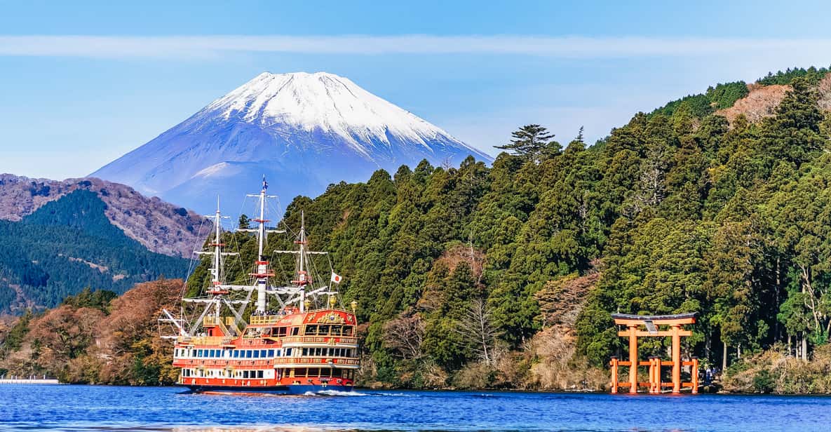 Tokyo Mt Fuji 5th St & Hakone Cruise Bus Tour w/Bullet Train - Lake Ashi cruise on a caldera lake: the classic Hakone slow moment