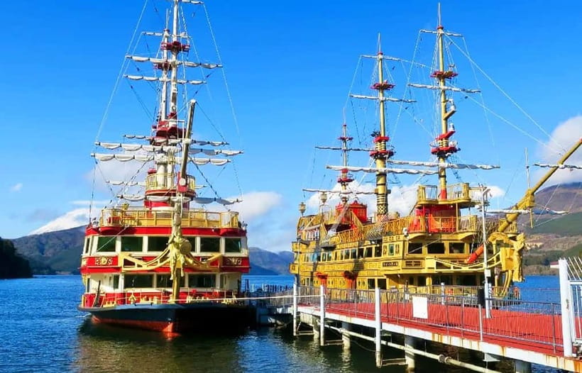 Tokyo: Mt. Fuji Tour, Hakone Ropeway, Owakudani, Lake Ashi - Heiwa no Torii and Hakone Shrine: The Lake Ashi Red-Gate Moment