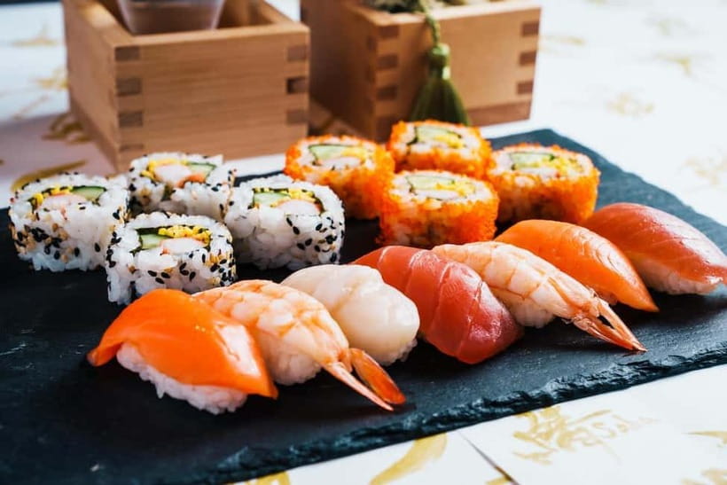 Tokyo: Roll and Authentic Sushi Making Class in Asakusa - Asakusa and Sensoji: the setting for learning sushi