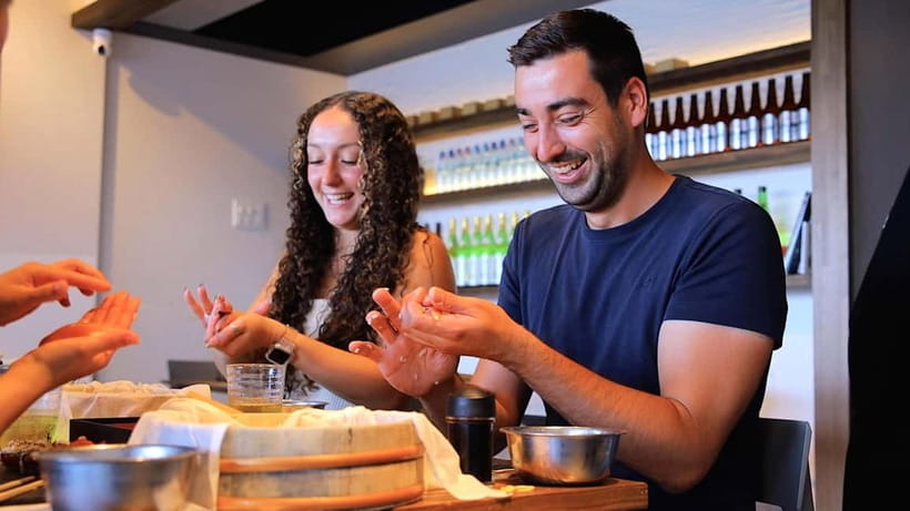 Tokyo: Roll and Authentic Sushi Making Class in Asakusa - What you eat and how to time it with Tokyo sightseeing