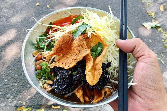 Top Notch Street Food Motorbike Tour In Ho Chi Minh City - Pickup at Saigon Opera House: The Easiest Start Point
