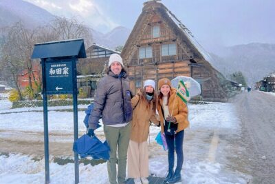 World Heritage Shirakawa-go and Experience Tours from Kanazawa - Meeting at Kanazawa Station West Plaza and the Morning Rhythm